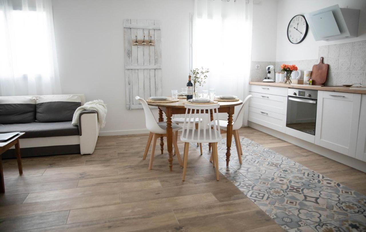 Superbe Appartement - L'Escapade Onzain Exterior foto